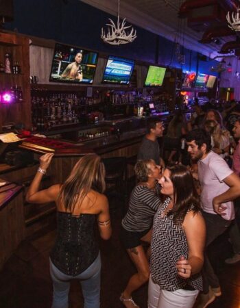 Bourbon Jacks American Tavern