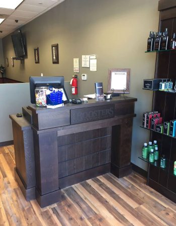 Roosters Men's Grooming Center