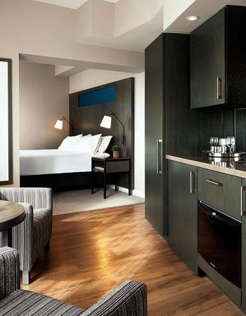 One King West Hotel & Residence