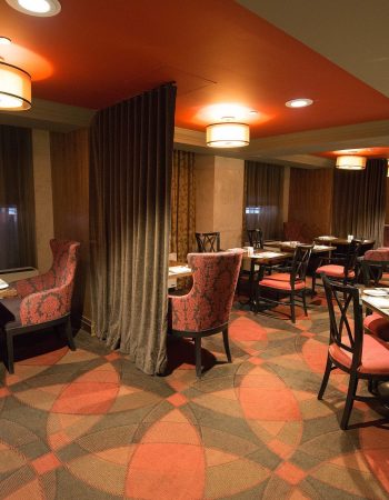 One King West Hotel & Residence