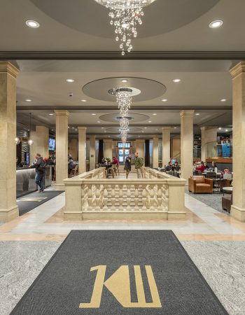 One King West Hotel & Residence