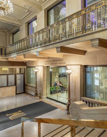 One King West Hotel & Residence