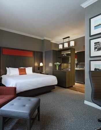 One King West Hotel & Residence