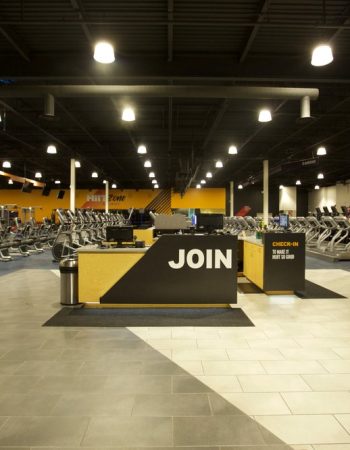Crunch Fitness – Dearborn