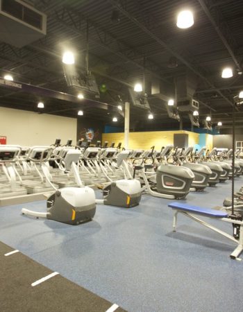 Crunch Fitness – Dearborn