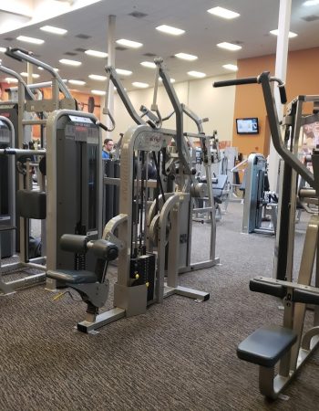 LA Fitness – 701 E Cathedral Rd